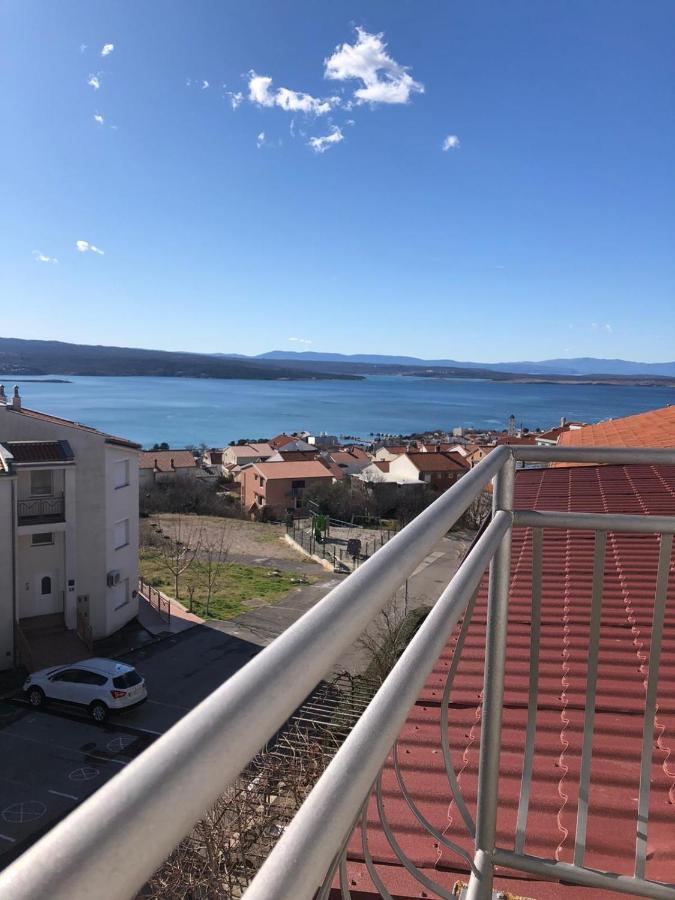 Apartman Davor Apartment *