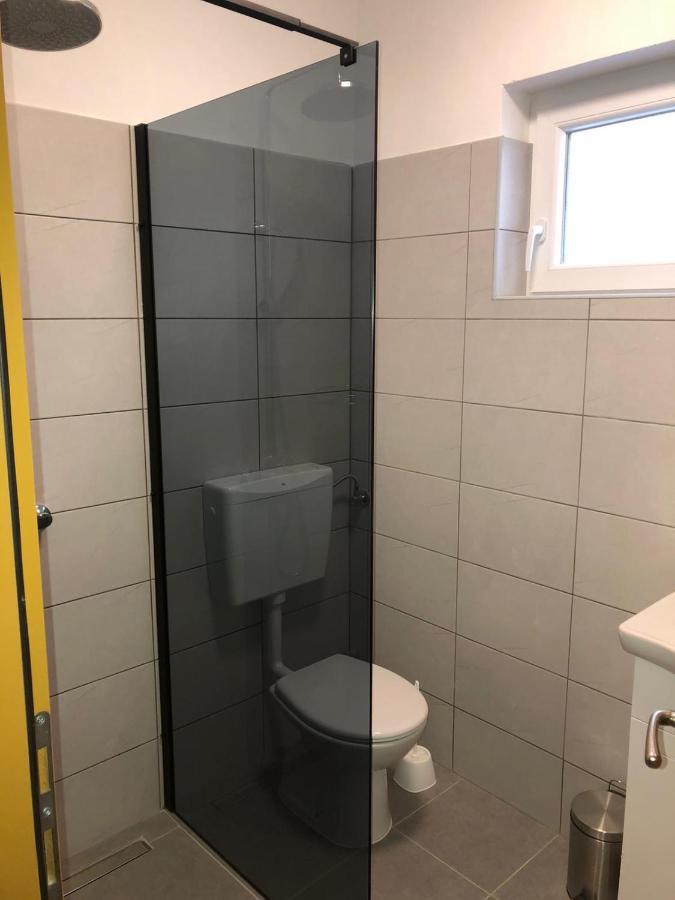 Apartman Davor Apartment